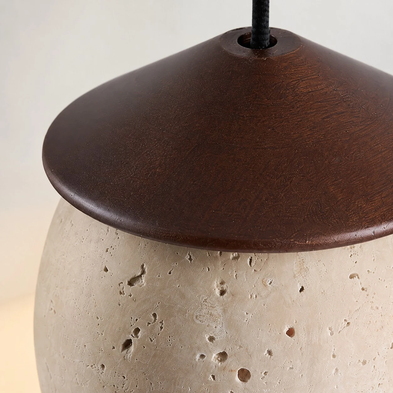 Top fitting and cord detail close-up