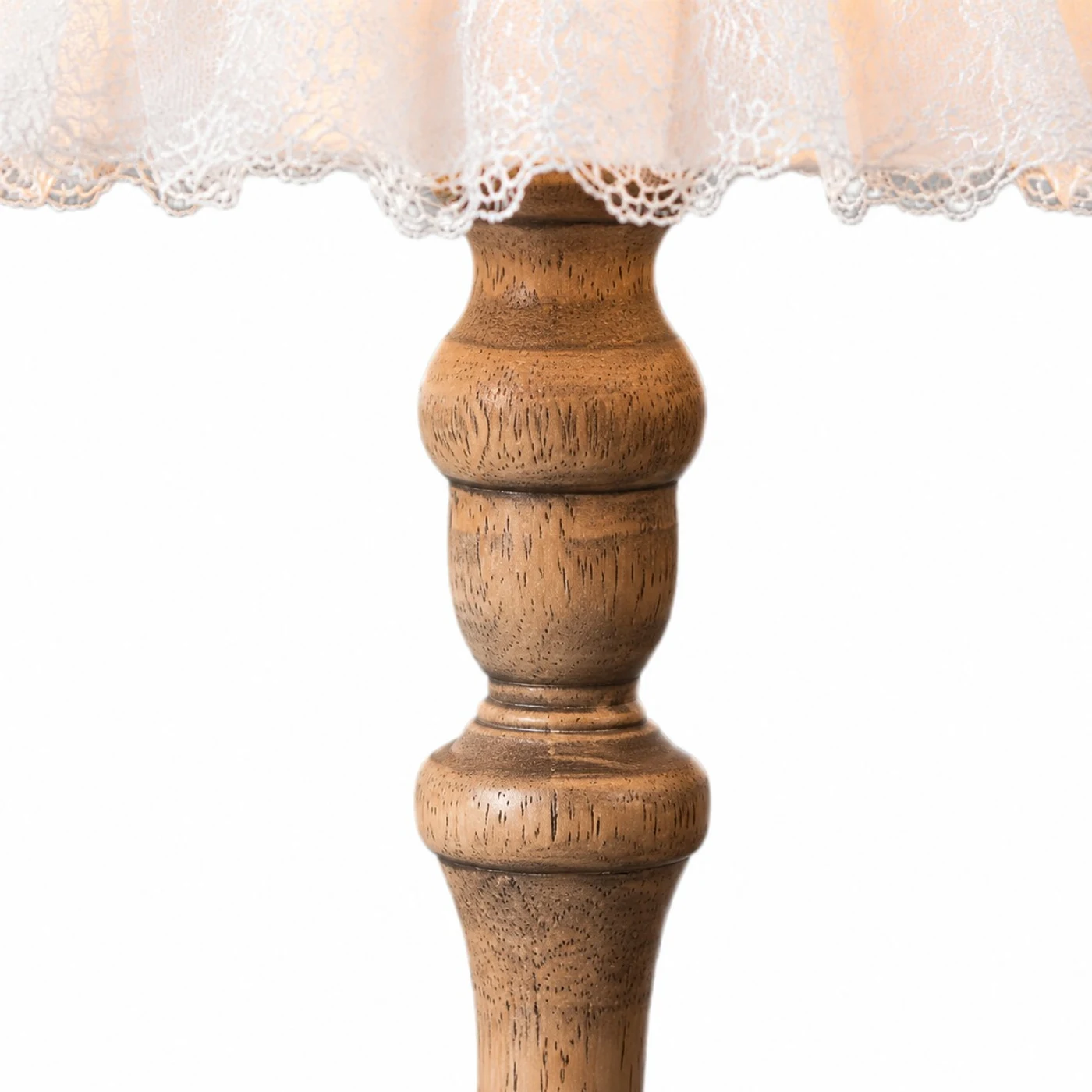 Wooden column and shade connection detail
